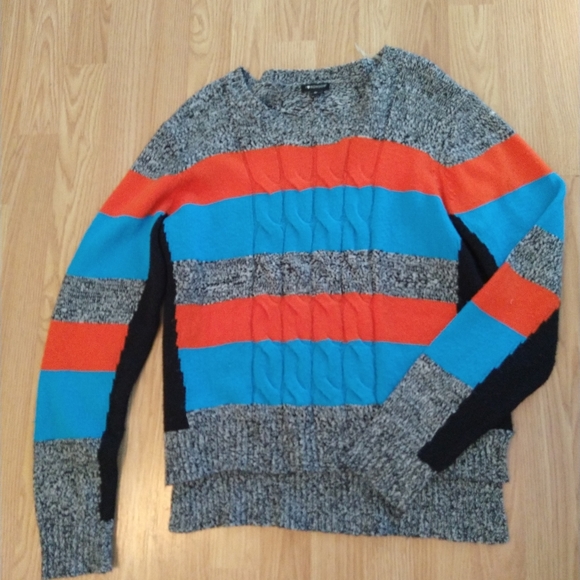 I Heart Ronson | Sweater - Picture 4 of 4